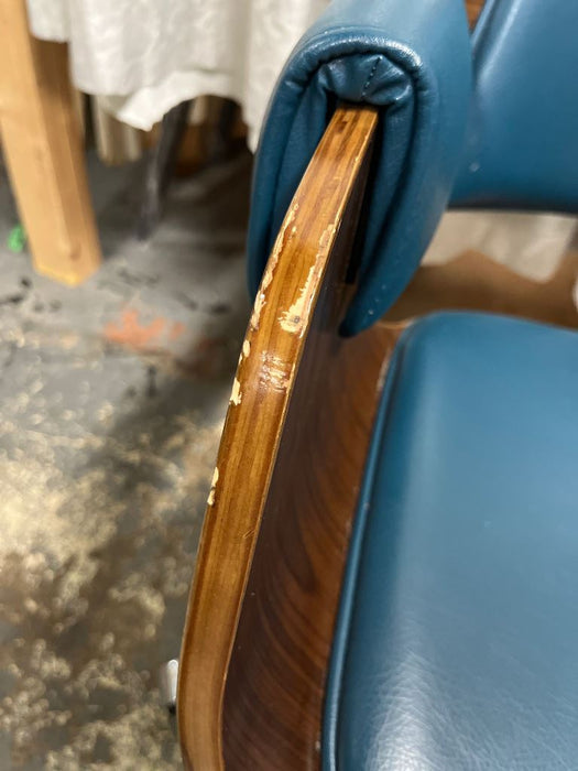 Retro Modern Office Chair