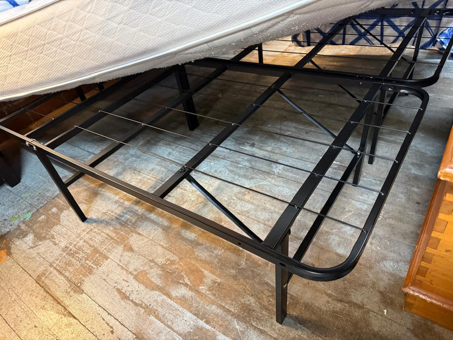 Platform Metal Bedframe