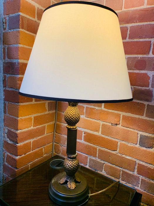 French Pineapple Table Lamp