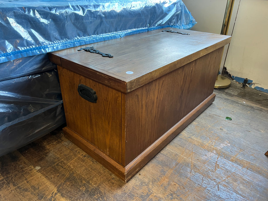 Wood storage bench with hardware