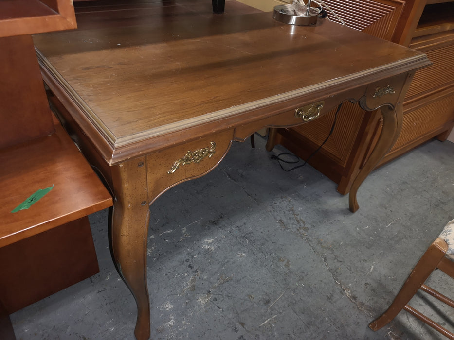 French Provincial Desk CHW