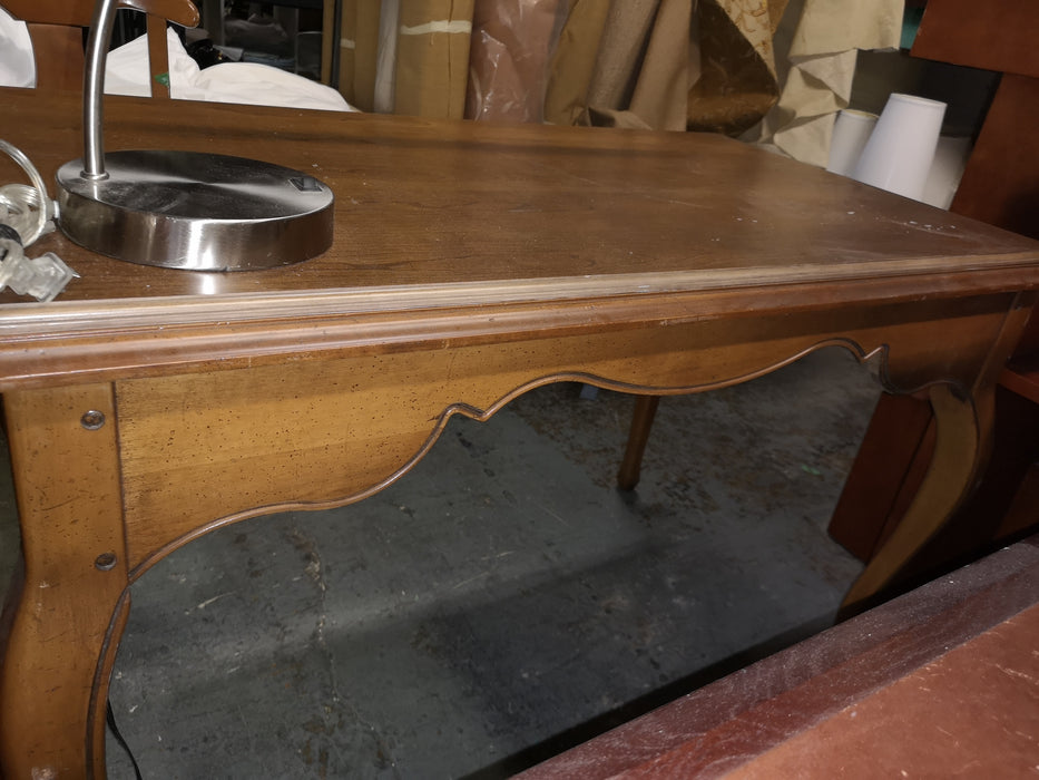 French Provincial Desk CHW