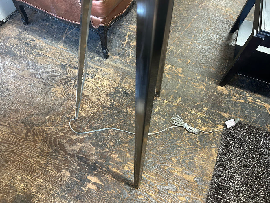 Tripod Lamp