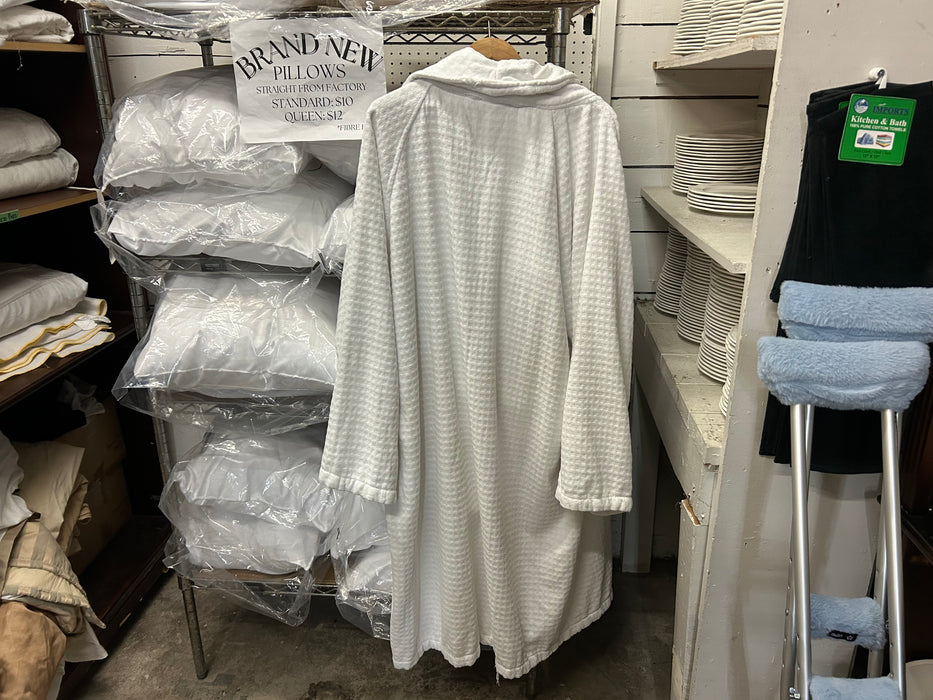 Four Seasons Robe