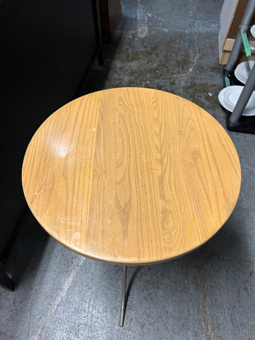 Light wood Side Table