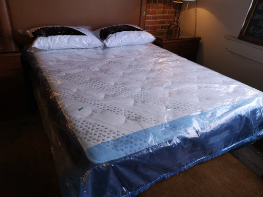 Spring Air Coil Mattress Set and Boxspring for Sale