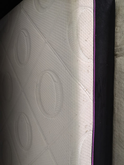 Queen Mattress Set Hotel Quality - Varying Styles and Rotating Stock