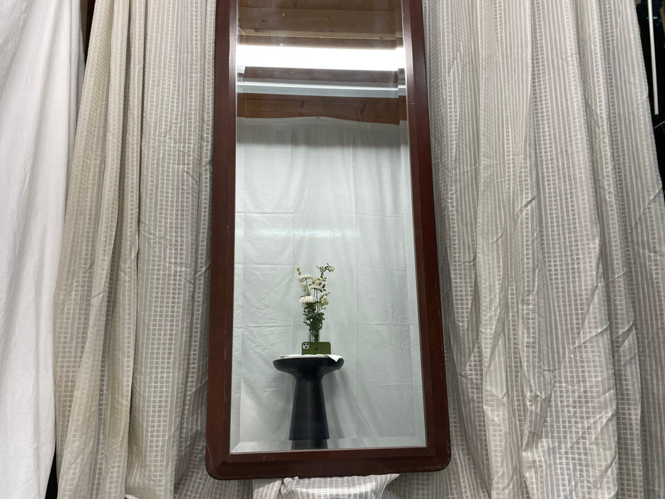 Tall Mirror with rounded Corners