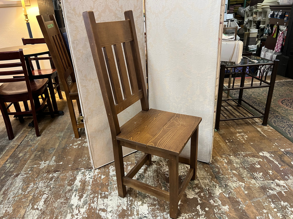 Vertical ladder back all wood dining chair I Anizco Hotel Furniture